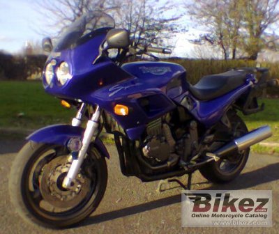 1996 Triumph Sprint 900 photo